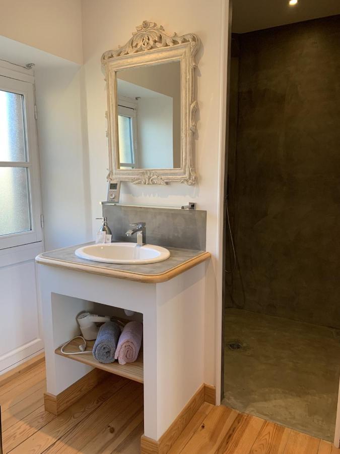 Bed and Breakfast Cote Jardin Sainte-Suzanne  Екстер'єр фото