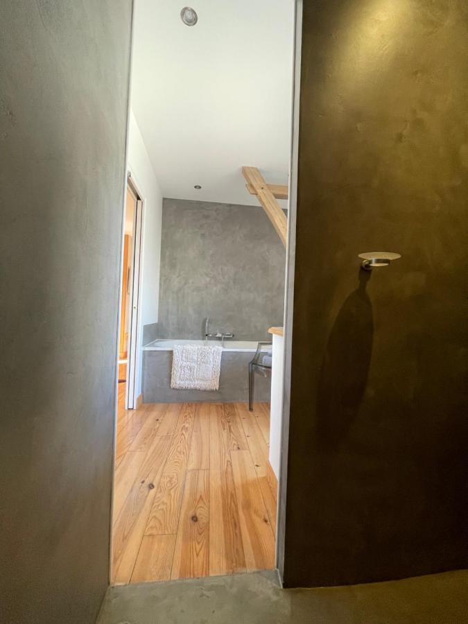 Bed and Breakfast Cote Jardin Sainte-Suzanne  Екстер'єр фото