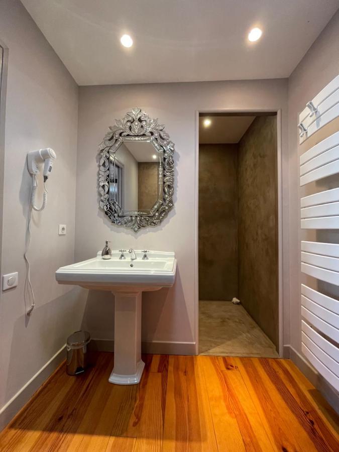 Bed and Breakfast Cote Jardin Sainte-Suzanne  Екстер'єр фото
